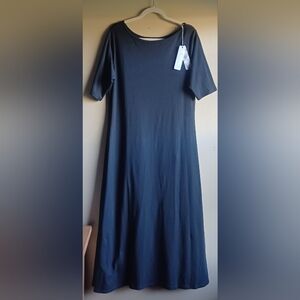 NWT INDIGENOUS XL ELBOW SLEEVE BOATNECK BLACK DRESS